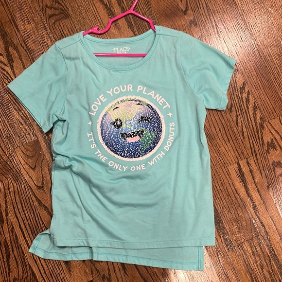 The Children’s Place Girls Planet Earth Donut Flippy Sequin Short Sleeve Shirt - Picture 1 of 2